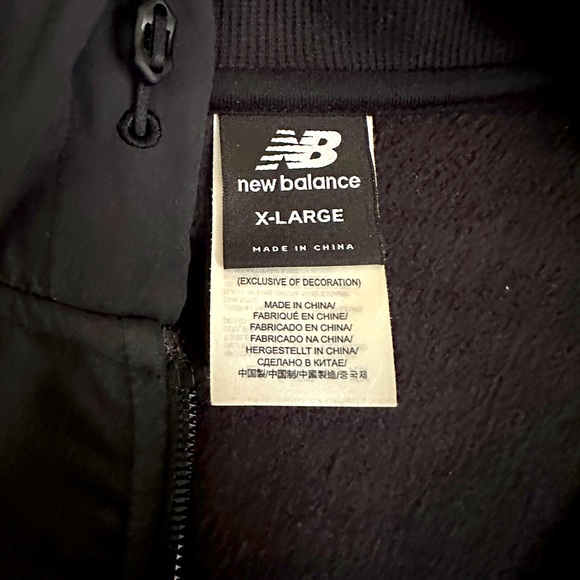 Adidas Soft Shell jacket. - Picture 5 of 6